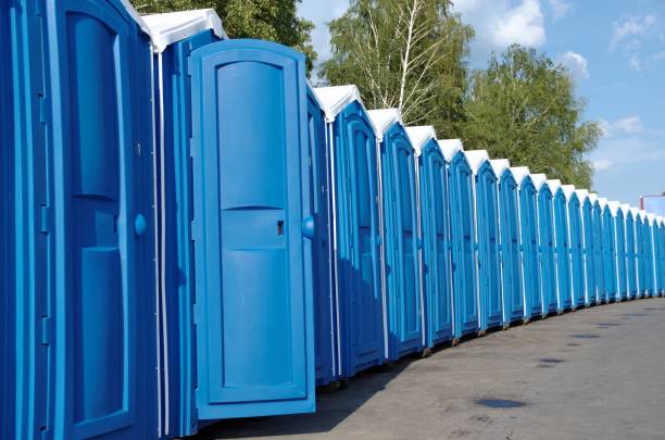 Best Restroom trailer rental cost  in Merlin, OR